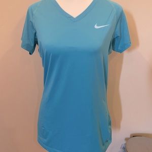 Nike Pro Women’s Dri-Fit V-Neck Tee